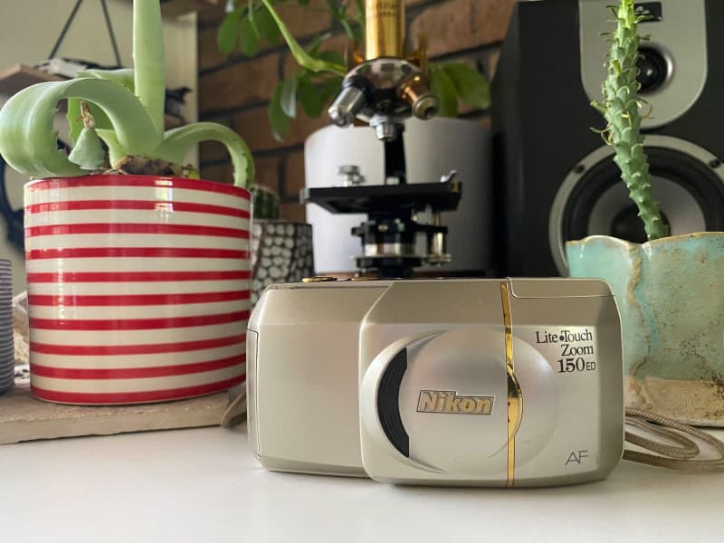 nikon lite touch 150