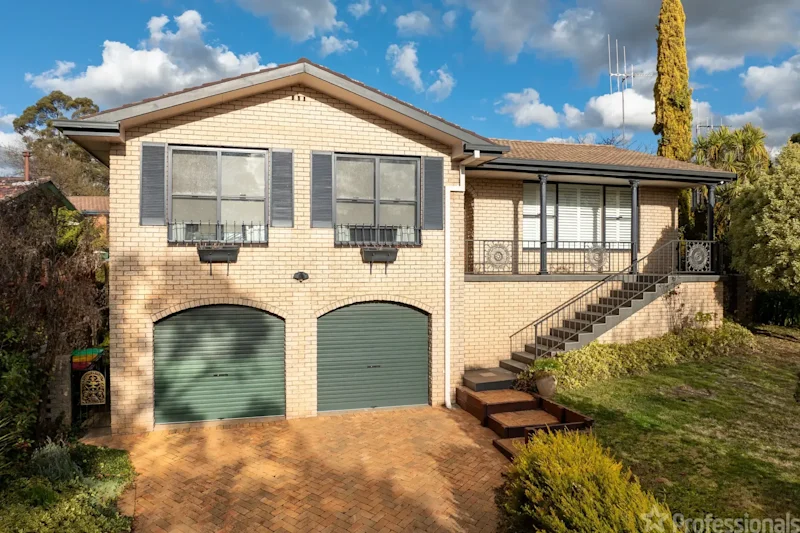 Renovated perfection with versatile dual living629306896163861110