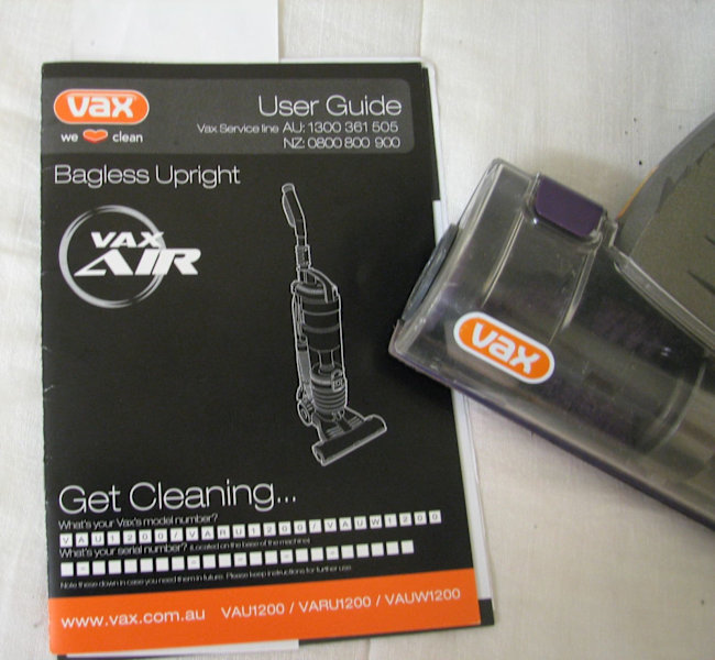 VAX Air Reach Bagless Upright Vacuum Cleaner      VARU120063014236644225111