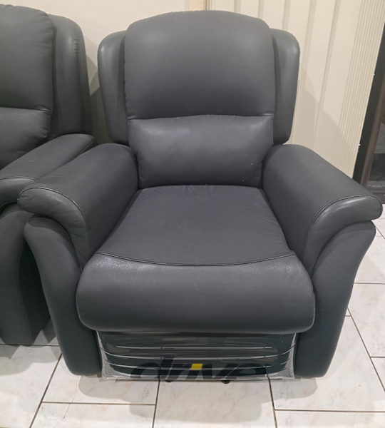 🔥 BARGAIN! 2x Stella Electric Recliner Lift Chairs - Leather -62863384989186111