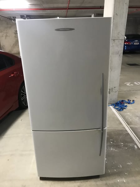 goodmans infinity gaming fridge