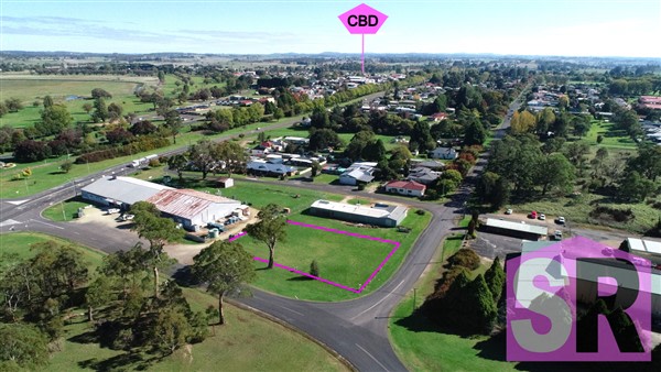 General Industrial Land Featuring An Expansive Street Frontage63438552179969111