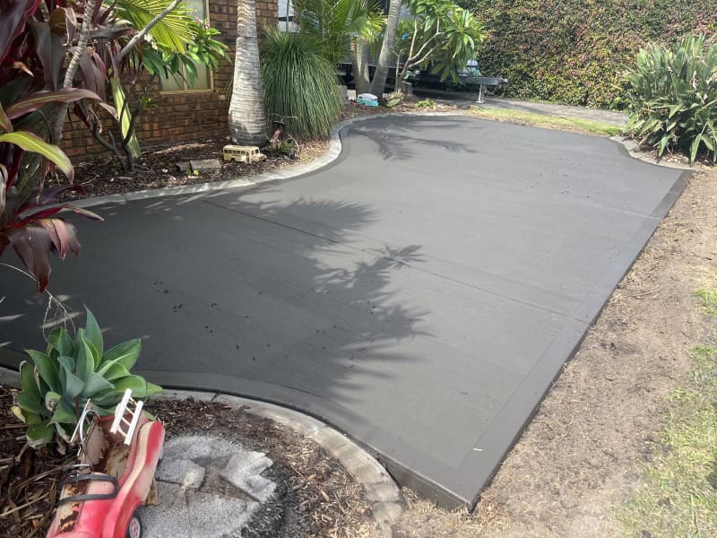 Concreting and Earthworks Concrete contractor 62863416505729114