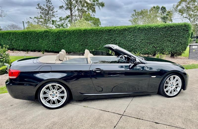BMW 335i Cabriolet Black RARE MANUAL62933714083074114