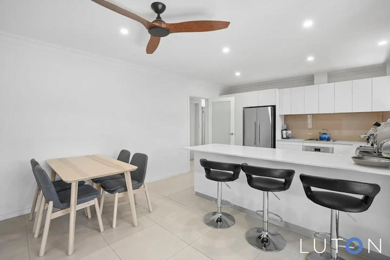 Meticulously Renovated Townhouse with the Most Impressive Catalogue of Inclusions62929677853826112