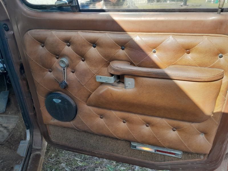 1976 FORD F350  5 SP MANUAL C/CHAS, 6 seats 62935681580931113