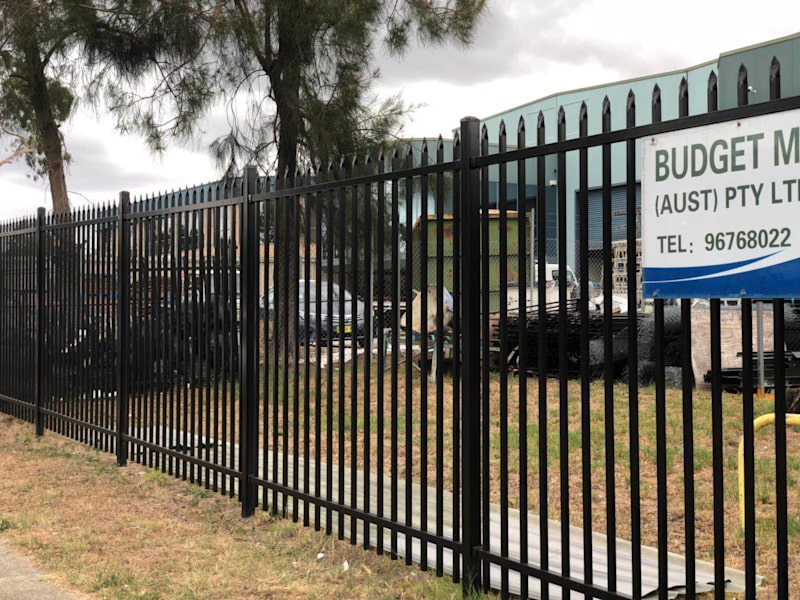 25NB /32NB /50NB round pipe rail Powder coated black from $2463439421596547111