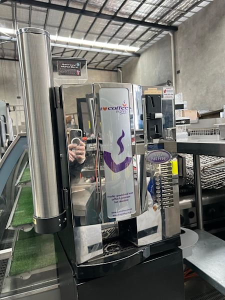 INSTANT COFFEE MACHINE63441611755395110