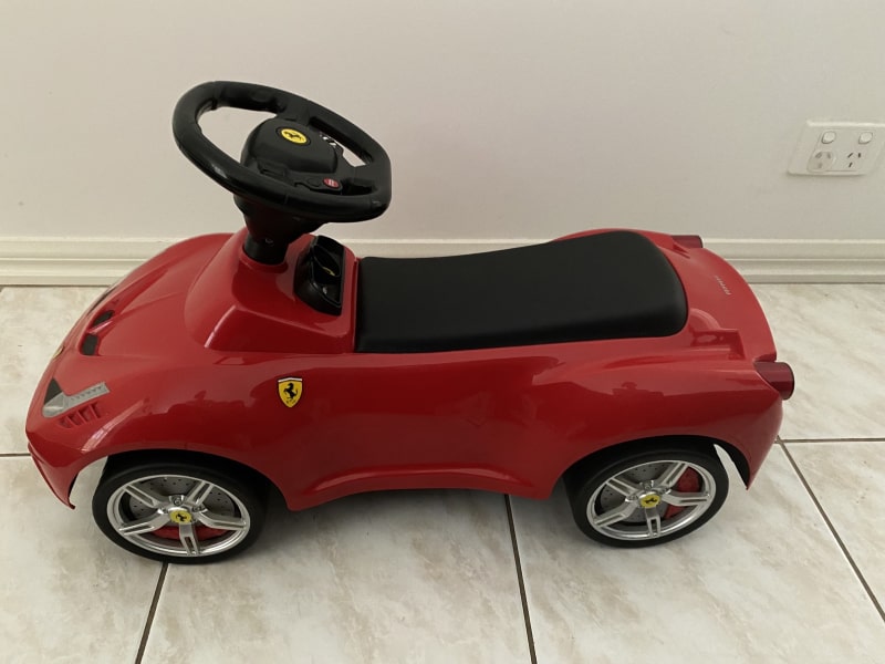 indoor ride on car