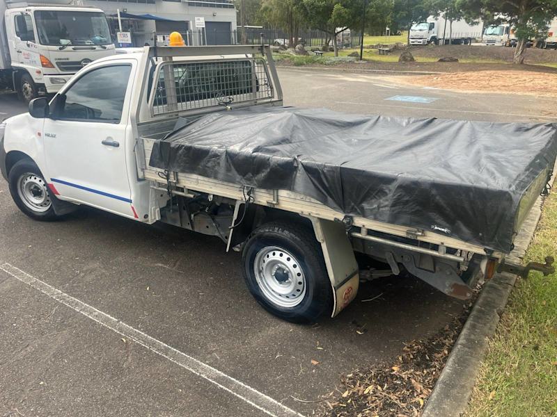 Toyota hilux 2012 work mate 62933712564482114
