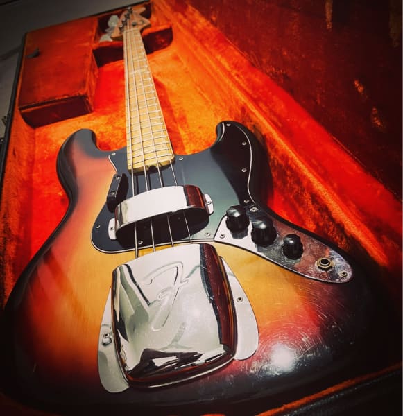 1974 fender jazz bass