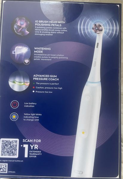 Oral B iO Series 3 White Electric Toothbrush - BRAND NEW IN BOX63021729656449111