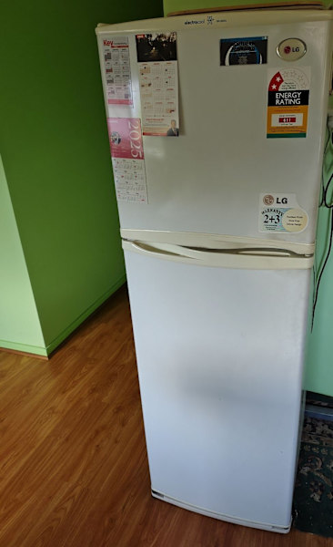 LG ElectLG Electrocool GR-292SQ Fridge YES ITS AVAILABLE 630177667333151126