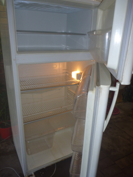 Fridge Freezer 2 Door.63441641098243110