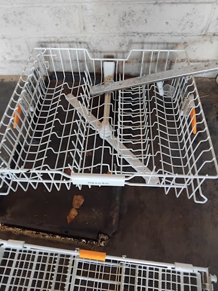 Miele  dishwasher  racks  (quick sale)models.listed below63017320633859113