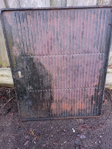 Hotplates and grills. Cast iron.63016059696771114
