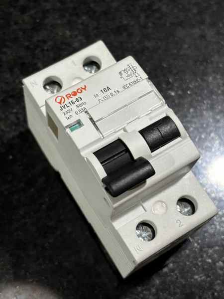 Circuit Breaker RCDs - 240v 16A 2 pole63007741074690119