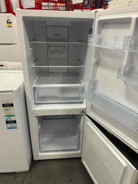 CHIQ 283 Litres Fridge Freezer AND FISHER & PAYKEL 8.5 KGS WASHING MAC63443319310211112