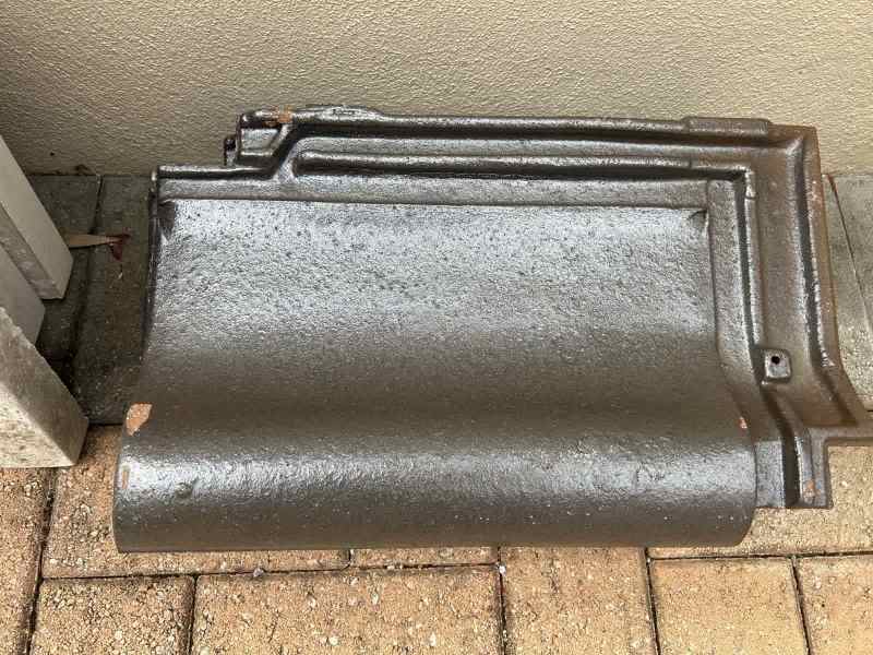 Wanted Bristile clay roof tiles62863396764803117