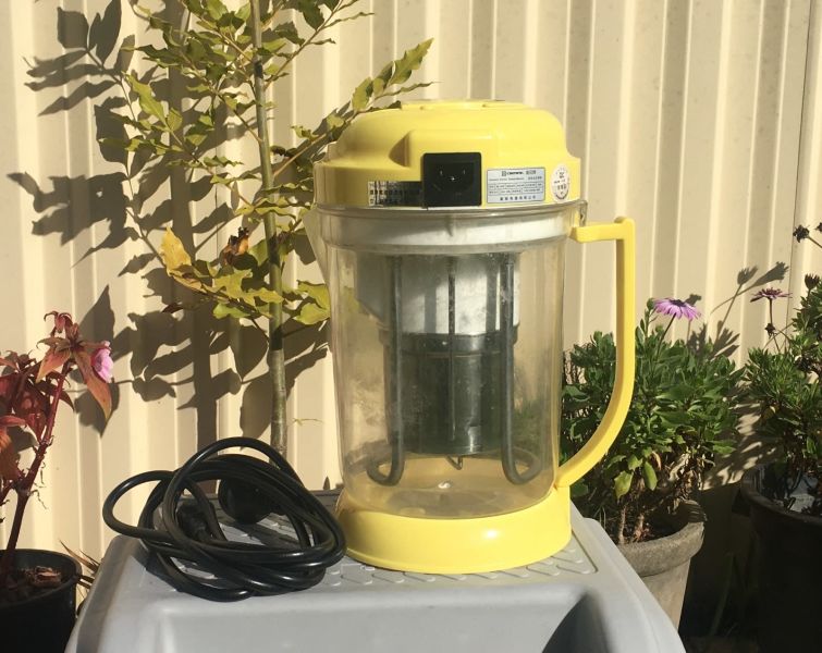 Near-new, Hardly-used Soybean Milk Maker63444104567682111