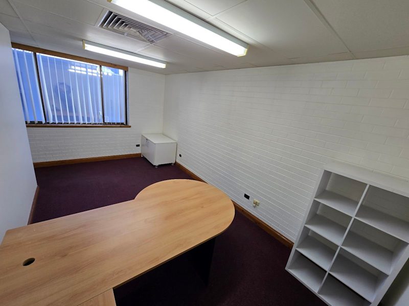 7sqm $80 pw and 18sqm $170 pw  Offices for lease62995620681857113