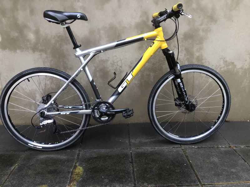 GT Avalanche 0.5 Mountain bike Large Men s Bicycles in Blackburn VIC Gumtree Australia