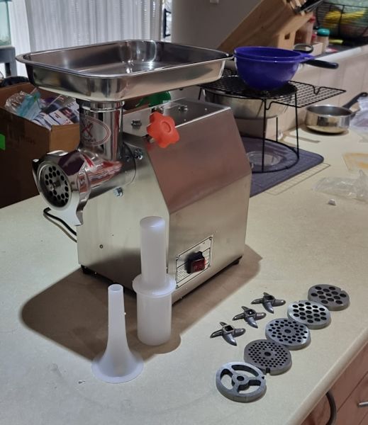 Electric Commercial Benchtop Meat Grinder630133477402891125