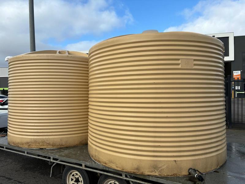 WATER TANK 10,000 LT CAPACITY 2 IN STOCK FOR $1299 EACH PL63011991729539112