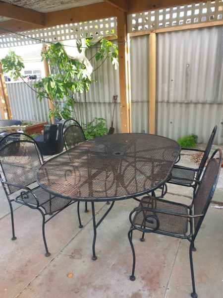 expanded metal table and chairs