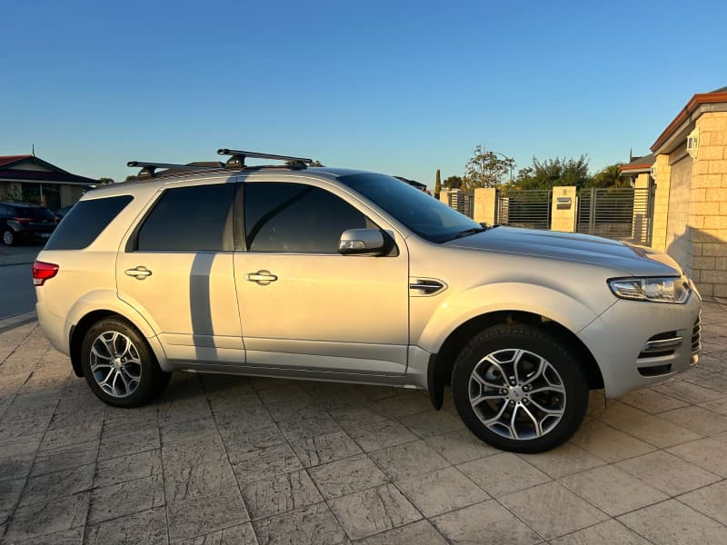 Ford territory discount roof racks gumtree