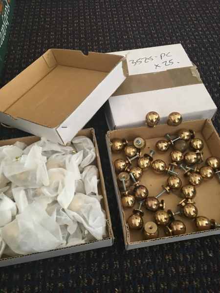 polished brass door knobs630067685977621128