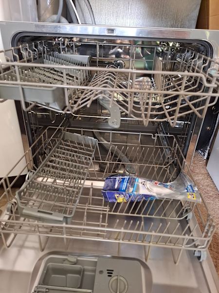Dishwasher63018619807489112