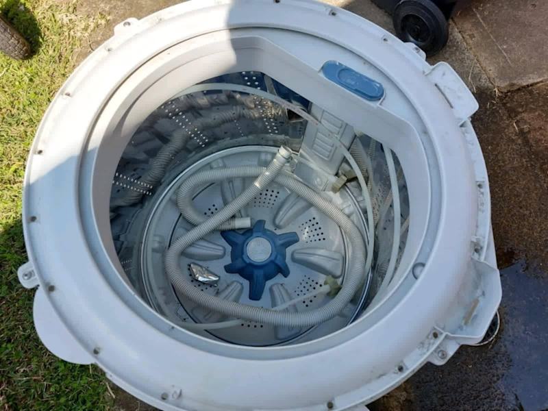 7 washing machine drums with motors attached FREE63022181729922111