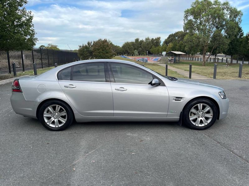 Holden commodore62938582883201114