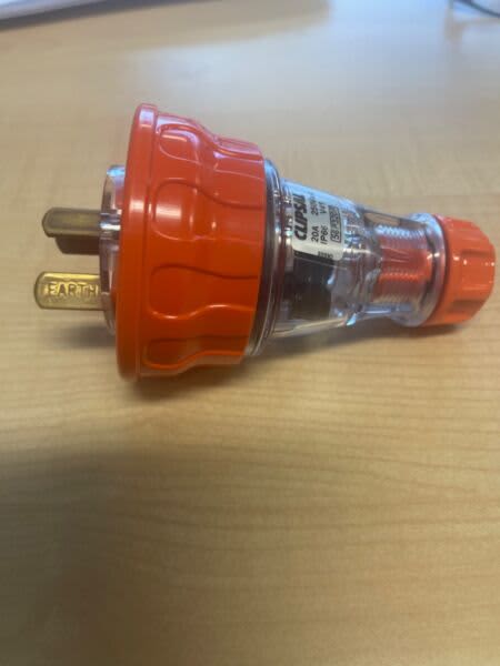 Clipsal 20 amp Plugs630042892487701110