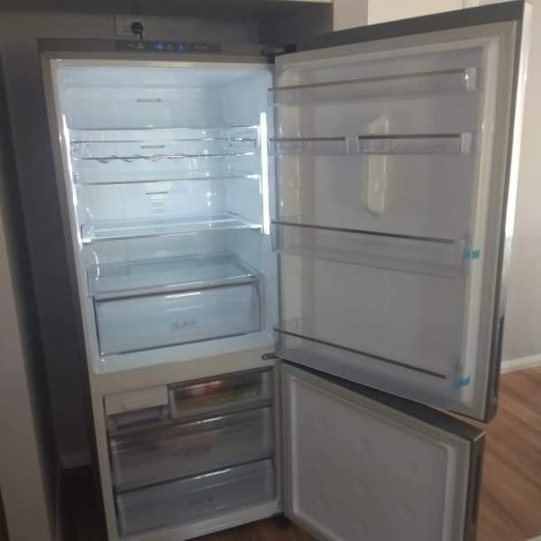 Samsung 427 Lt bottom mount refrigerator63014707571714111
