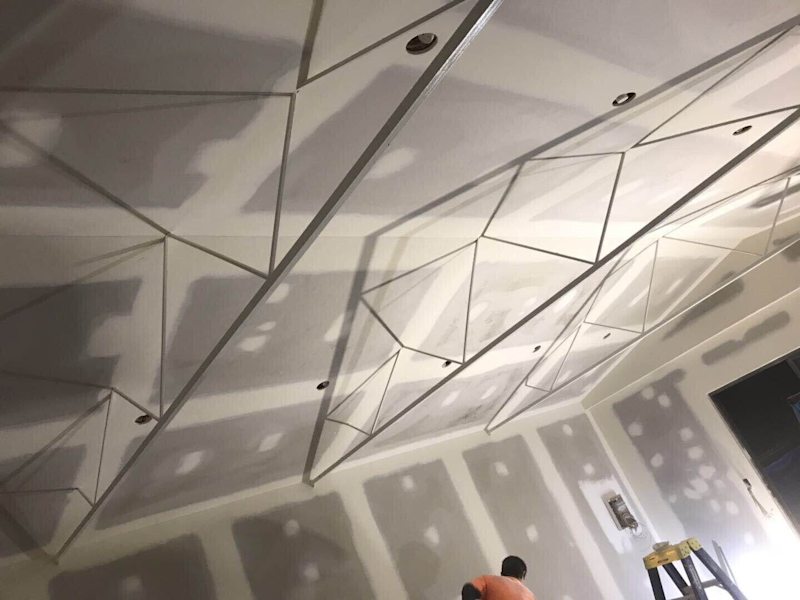 Walls and ceilings framing, gyprock plasterboard fixing and flushing62863416966403111