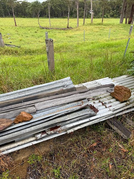 Corrugated iron - old, various lengths available 62863417088515117