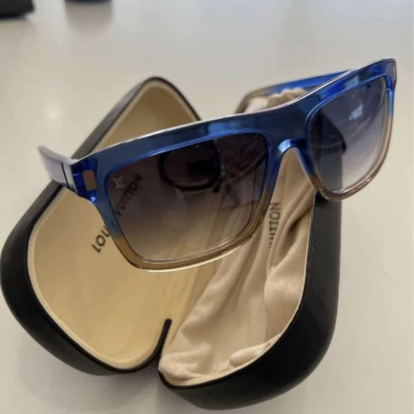LOUIS VUITTON Exaltation Sunglasses Z0698W Black  Luxity