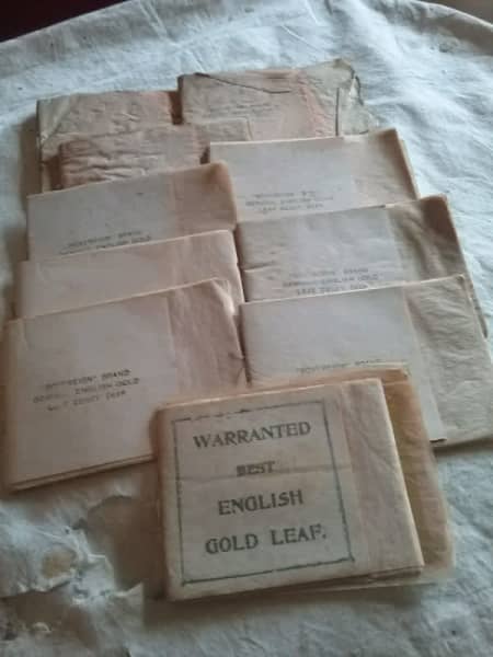 Gold leaf for siqnwriters63013787762689113