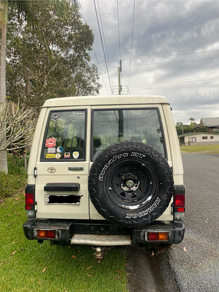 Toyota Troop carrier 62936657556739112