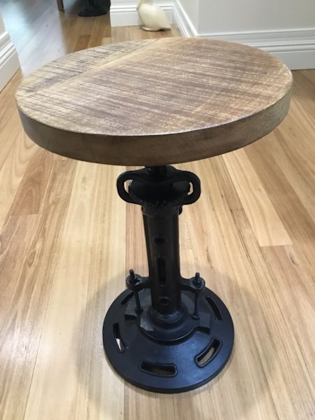 2 brand new wind up jack stools steel and timber62863408859522112