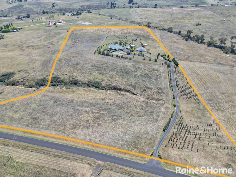 JUNEOBELLE PARK - A PICTURESQUE 27 ACRES WITH PANORAMIC VIEWS62929682561795111