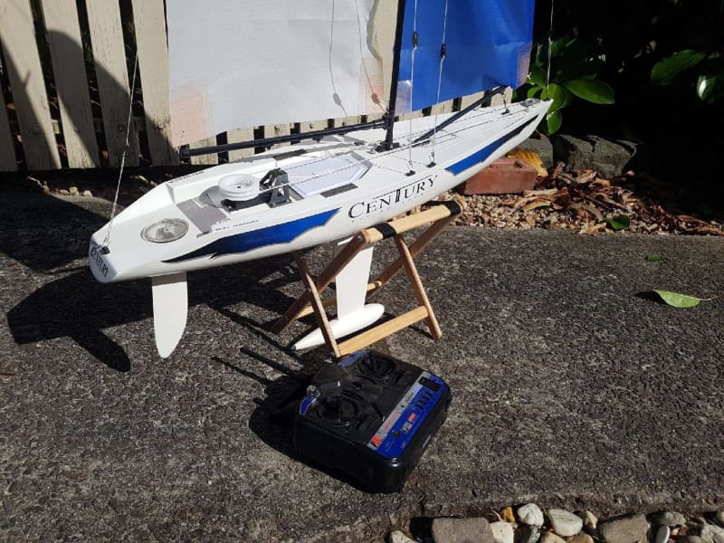 century 750 rc racing yacht