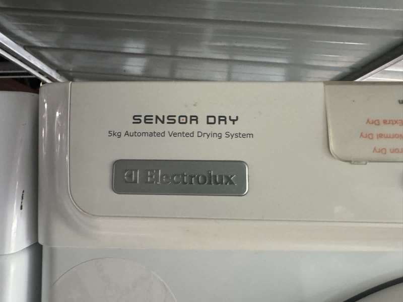 Electrolux 5kg vented sensor dryer63023086520577111