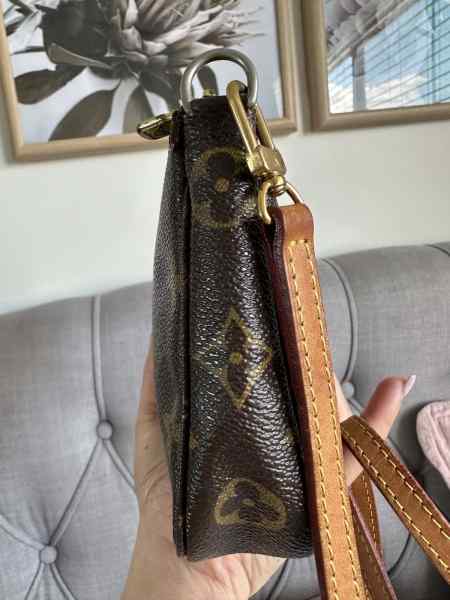 Louis Vuitton Monogram Concord Handbag