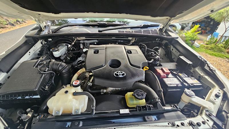 2016 TOYOTA HILUX SR (4x4) 6 SP MANUAL DUAL C/CHAS62935682090627114