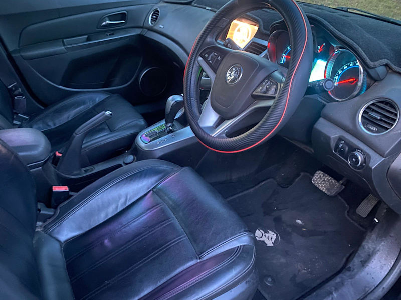 HOLDEN CRUZE SRIV HATCH62935690104577114