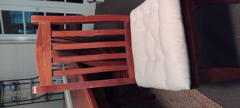 *NEED GONE BY 10/06/25* Large solid pine wood table + x4 chairs 62863410812291112