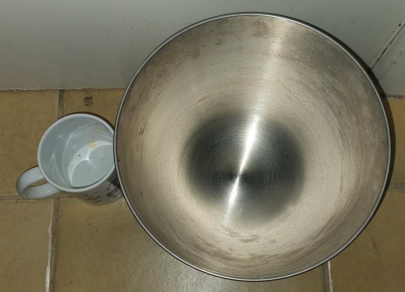 Stainless steel mixer bowl for Kitchenaid, like NEW, Carlton pickup63014708669954112